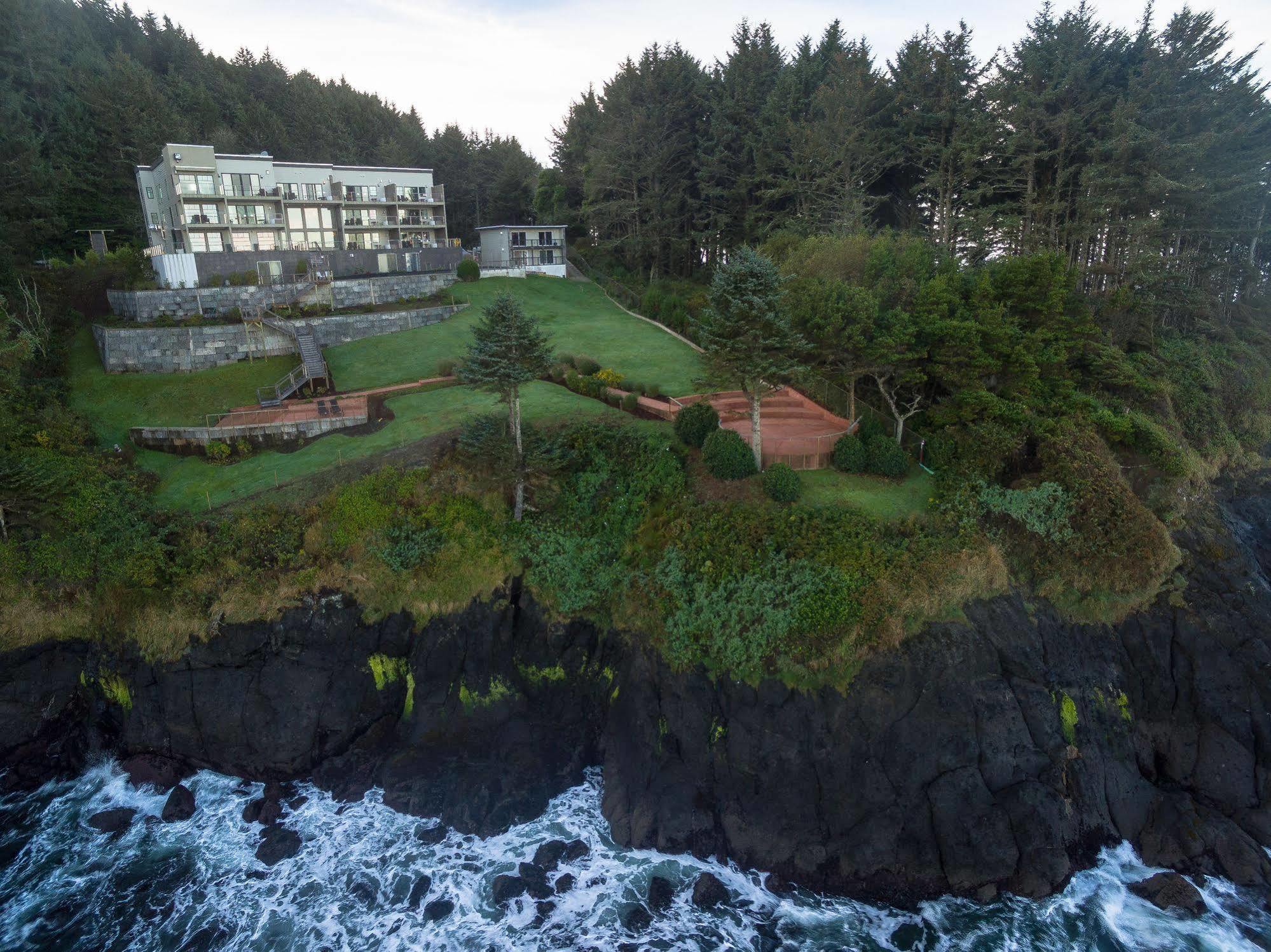 Whale Cove Inn Depoe Bay Exterior photo